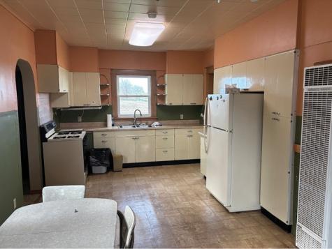 5718 Quality Ridge Road Coggon IA 52218