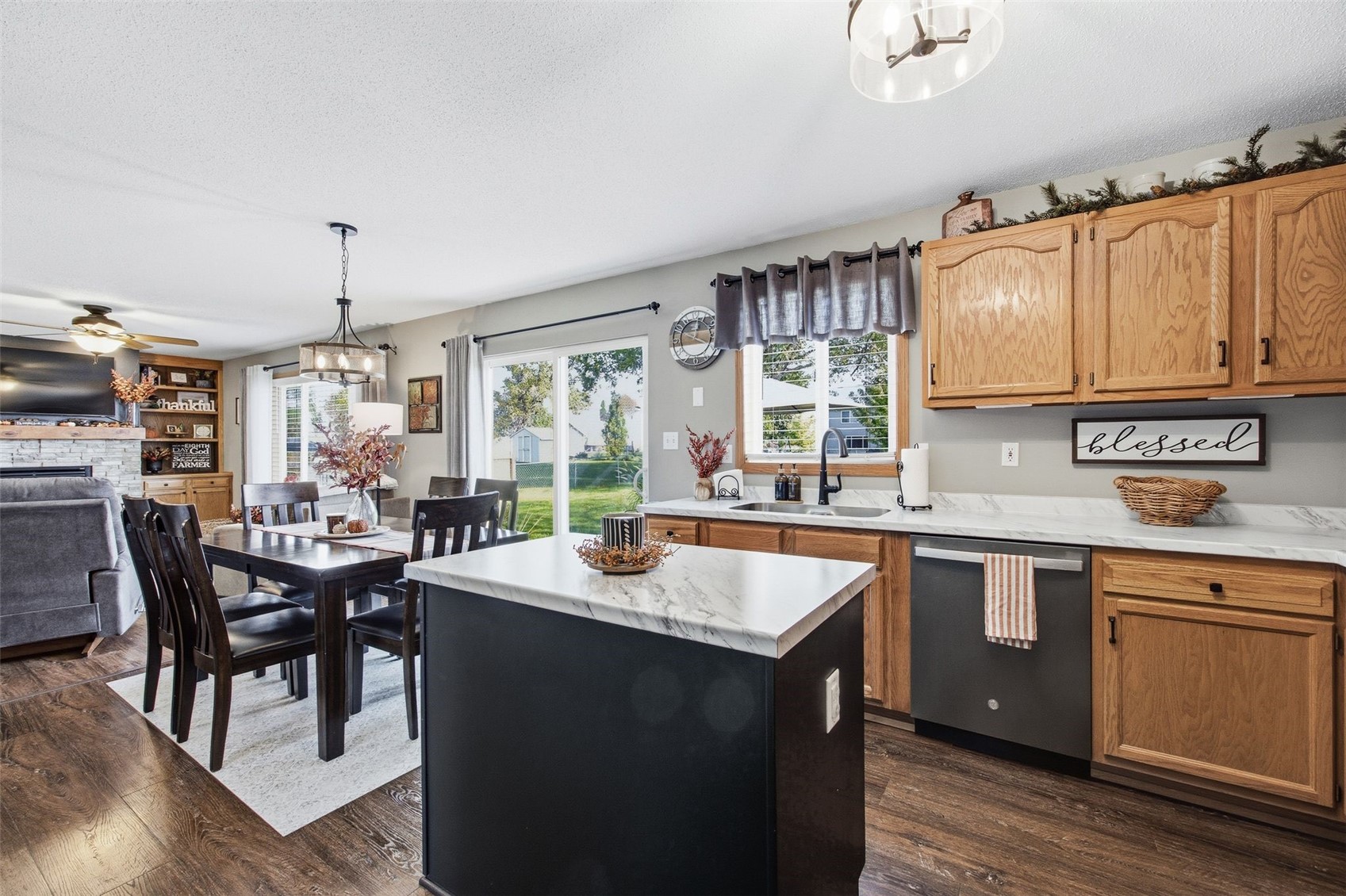 3509 Falcon View SW Cedar Rapids IA 52404