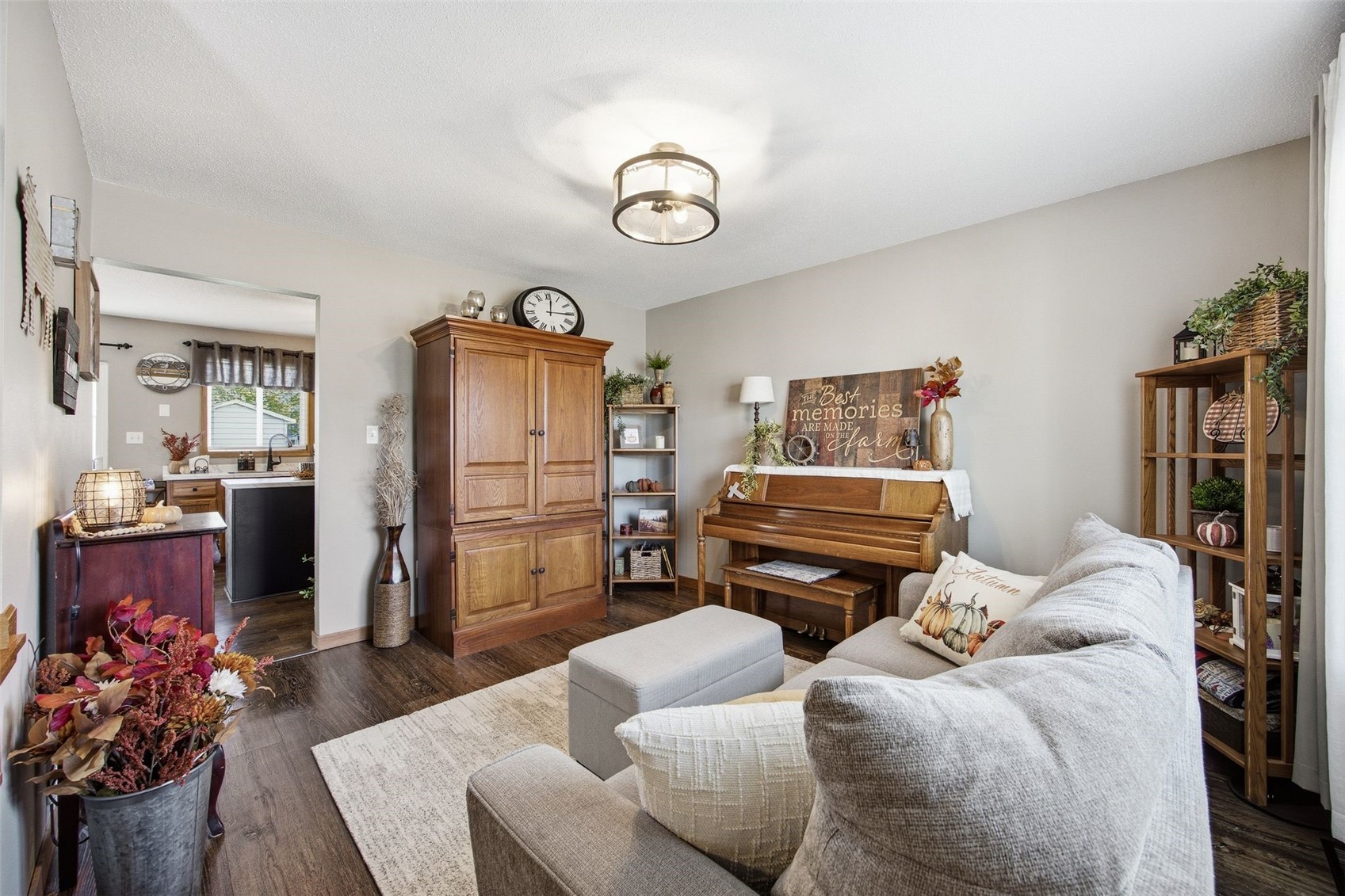 3509 Falcon View SW Cedar Rapids IA 52404