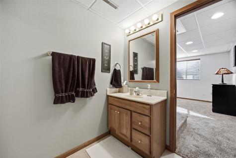 3509 Falcon View SW Cedar Rapids IA 52404