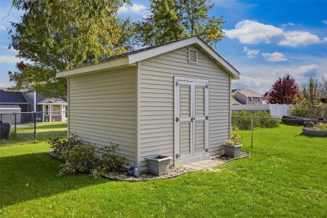 3509 Falcon View SW Cedar Rapids IA 52404