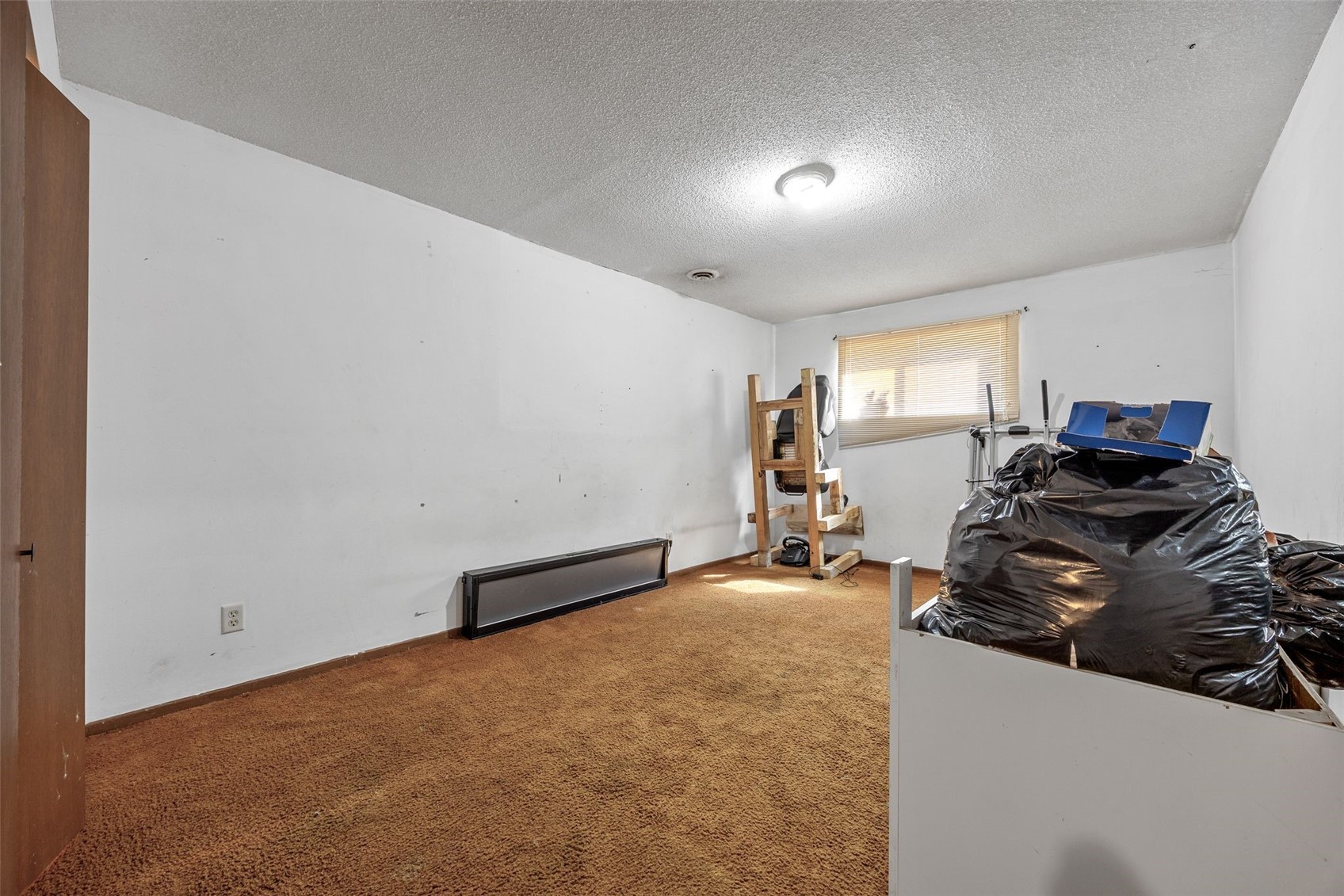 207 Washington Street Hills IA 52235