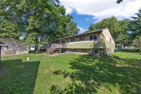 207 Washington Street Hills IA 52235