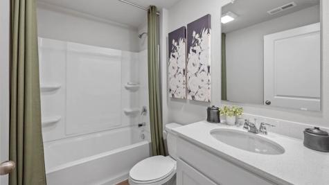 2865 Prairielight Drive Hiawatha IA 52233