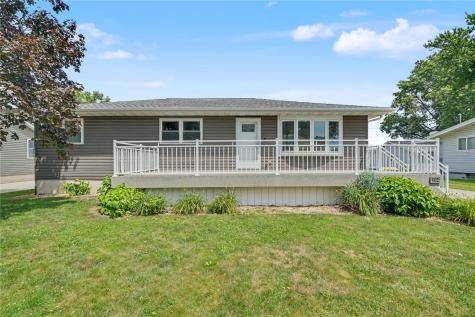 214 E Washington Street Norway IA 52318