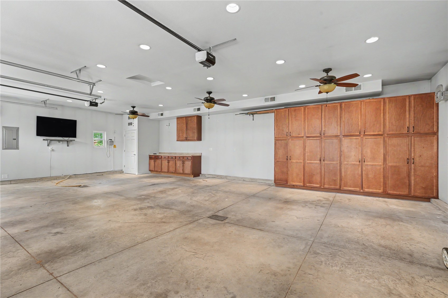 214 E Washington Street Norway IA 52318