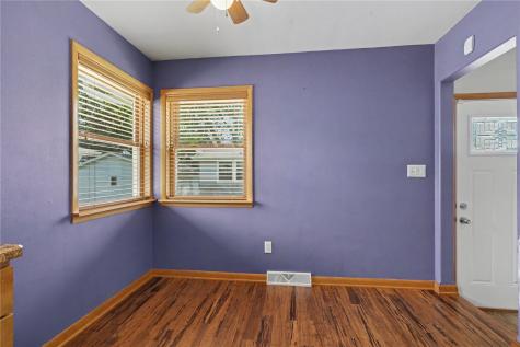 214 E Washington Street Norway IA 52318