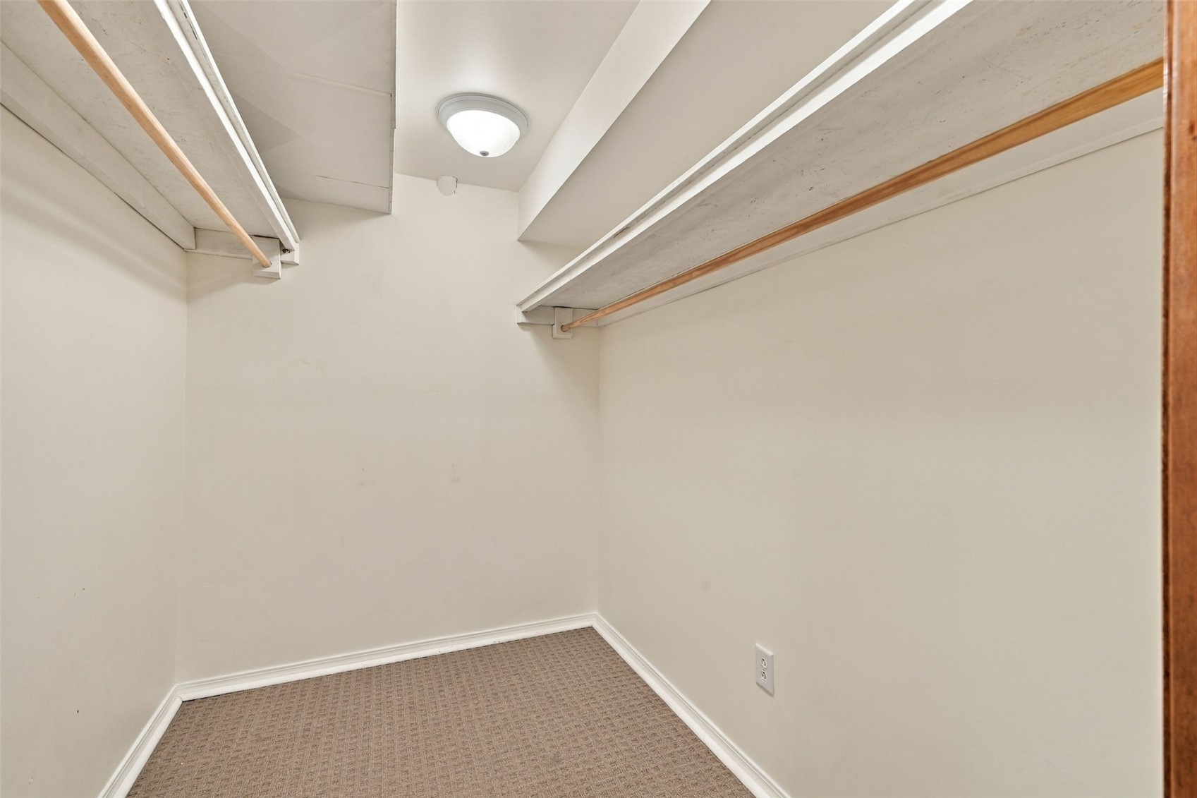 732 29 Street NE Cedar Rapids IA 52402