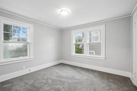 208 24th Street NE Cedar Rapids IA 52402