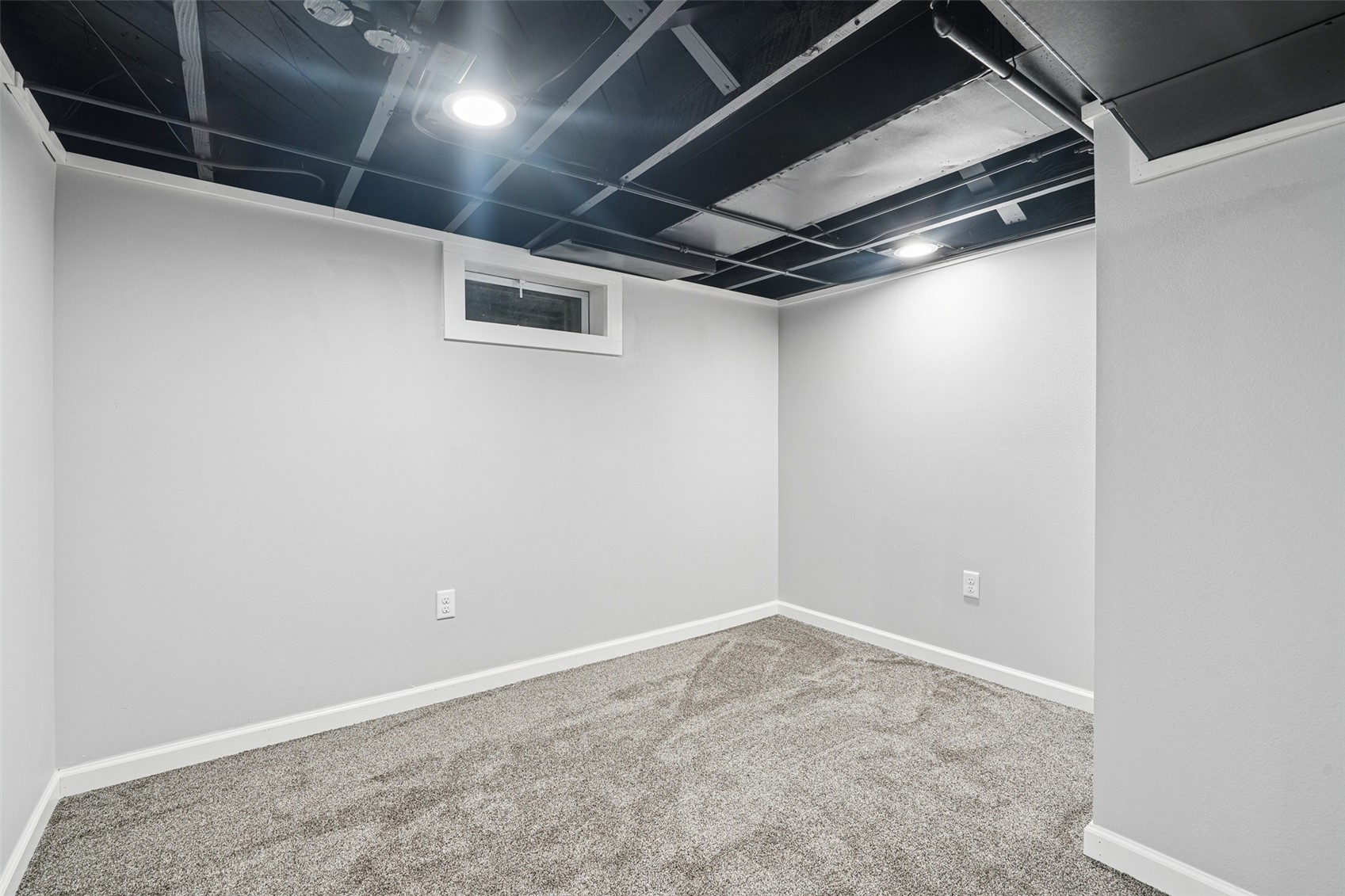 208 24th Street NE Cedar Rapids IA 52402
