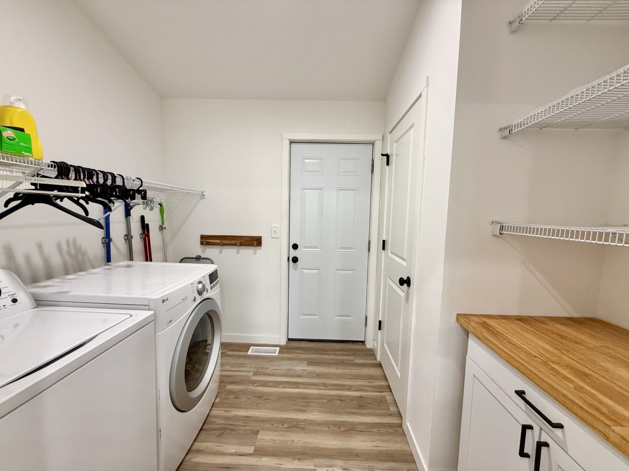 425 Galileo Drive Riverside IA 52327