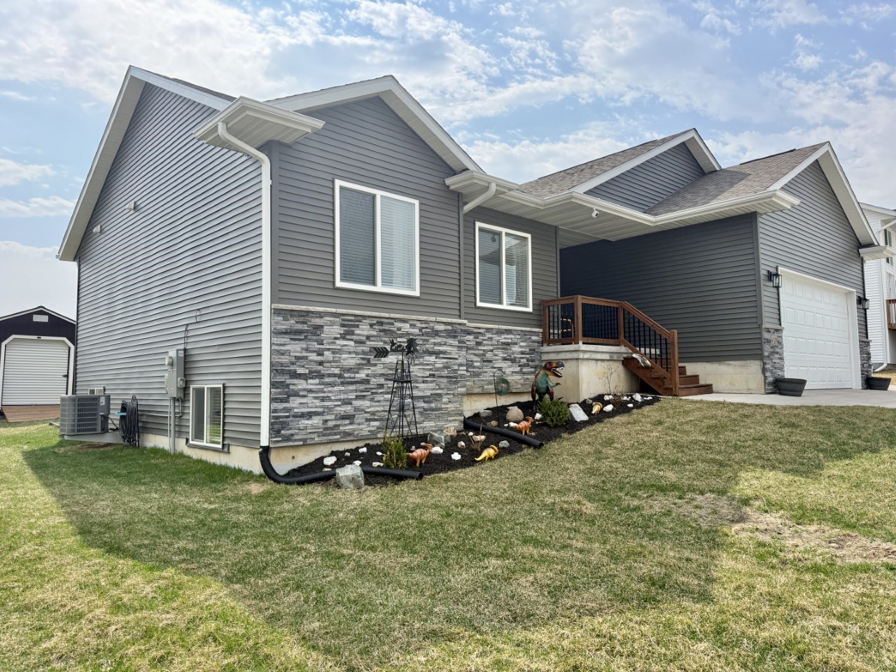425 Galileo Drive Riverside IA 52327