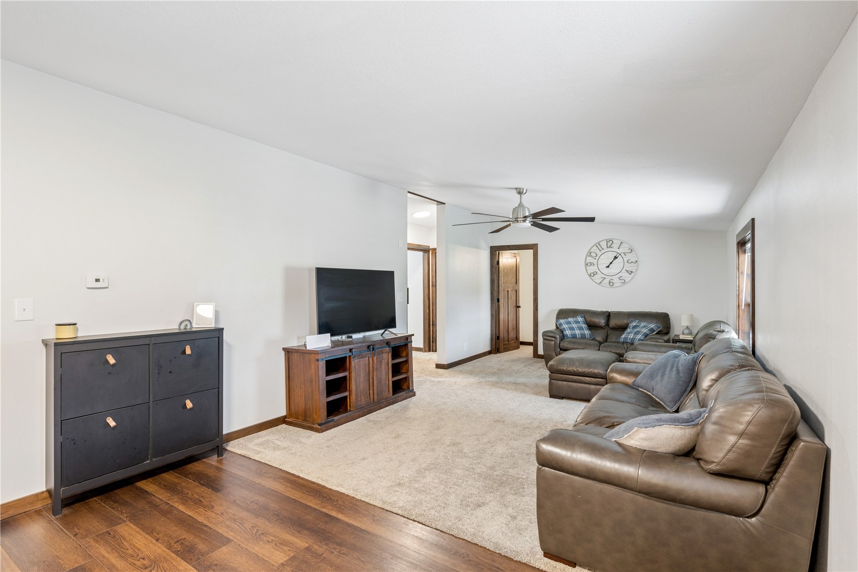 1668 180th Street Nichols IA 52766