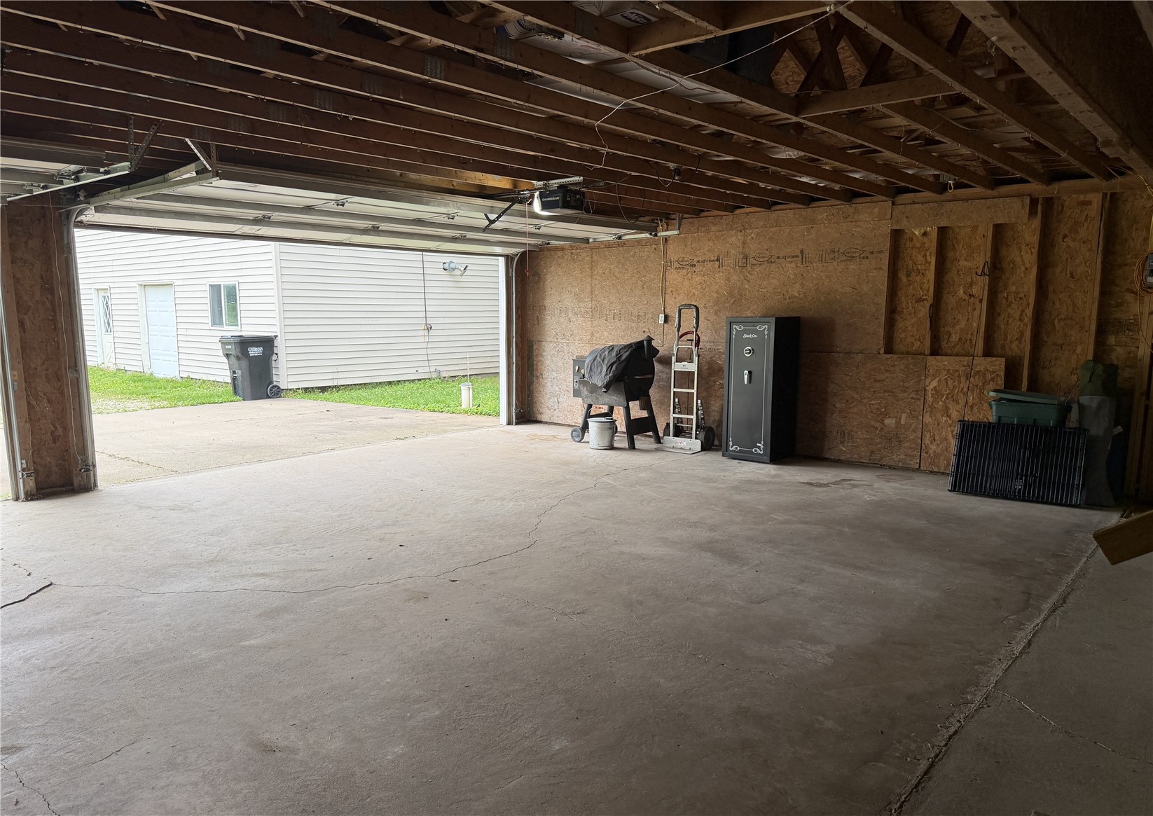 1668 180th Street Nichols IA 52766