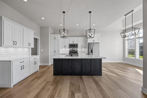 819 Hampshire Circle Marion IA 52302