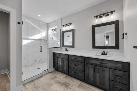 819 Hampshire Circle Marion IA 52302