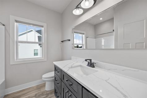 819 Hampshire Circle Marion IA 52302