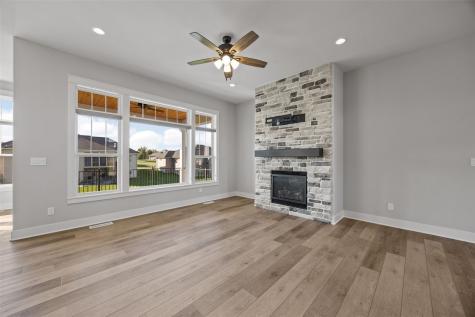 819 Hampshire Circle Marion IA 52302