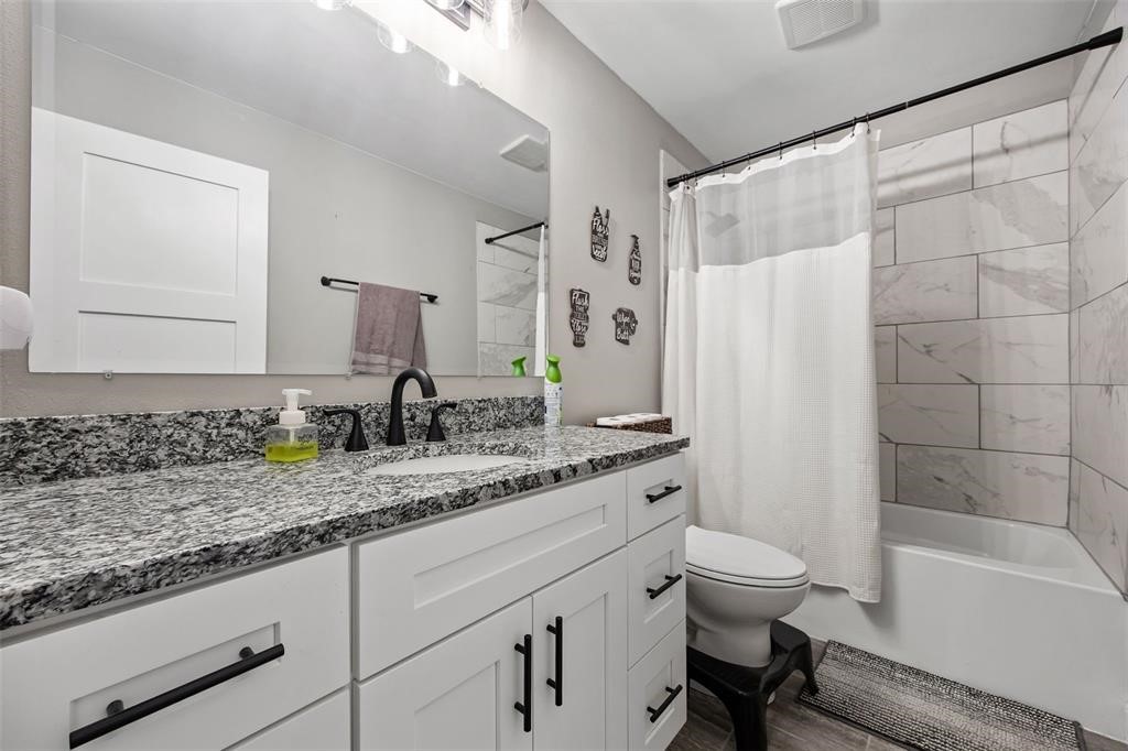 1698 Foxborough Drive Marion IA 52302