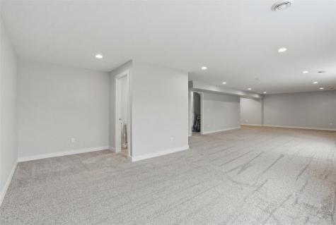 2249 Bluegrass Street Marion IA 52302