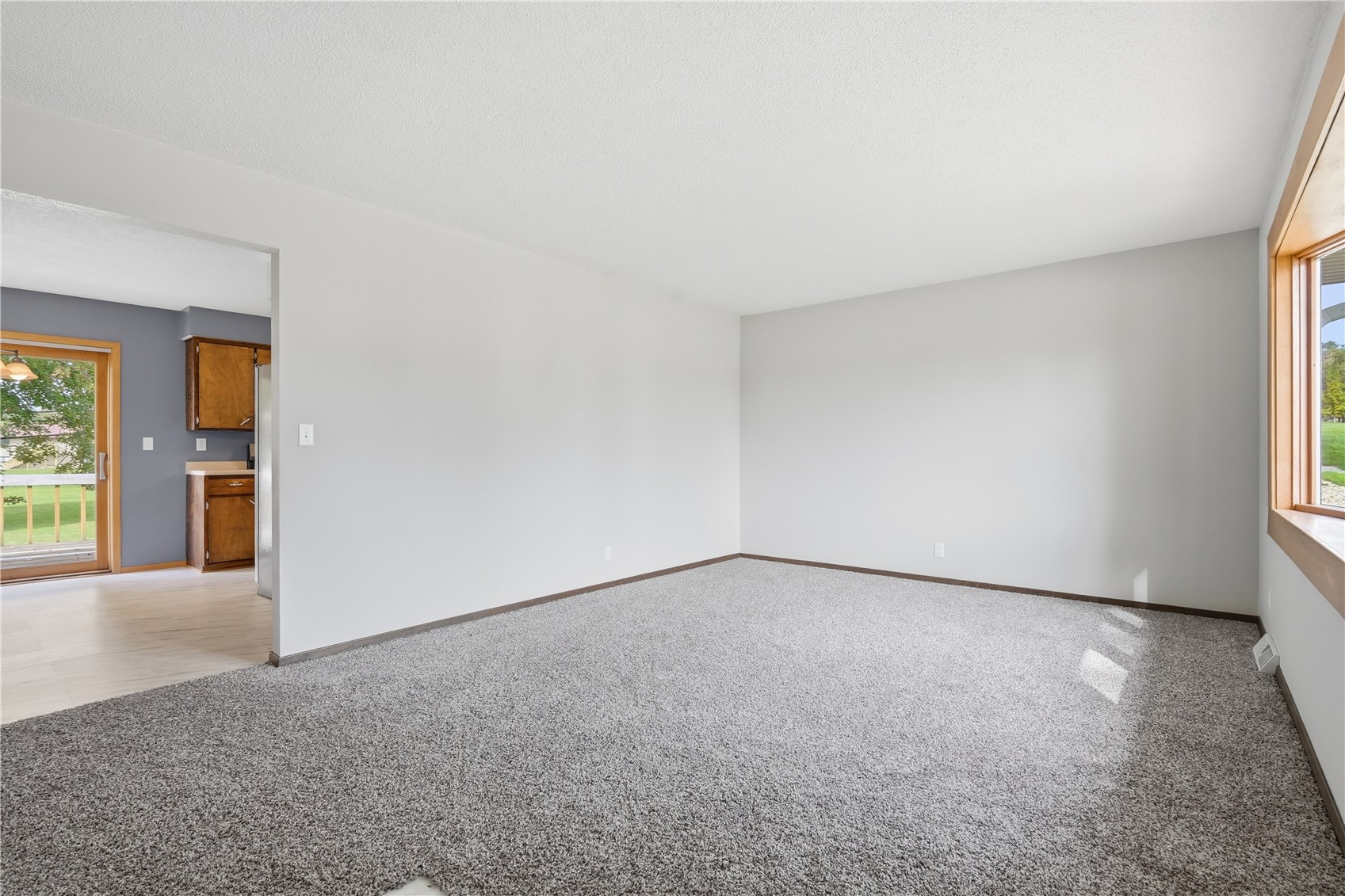 824 29th Street NW Cedar Rapids IA 52405