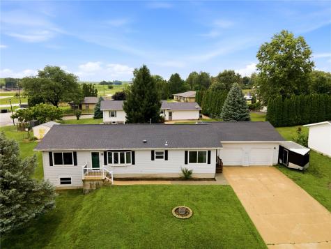 202 Wilson Court Anamosa IA 52205