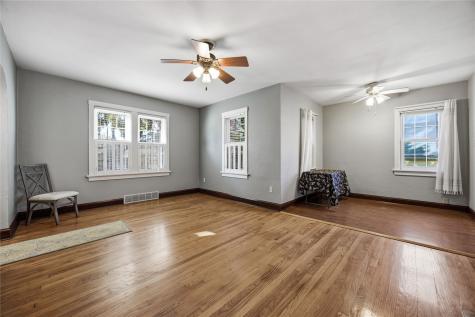 224 23rd Street Drive SE Cedar Rapids IA 52403