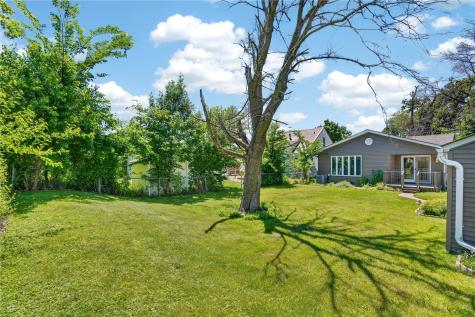 1110 28th Street SE Cedar Rapids IA 52403