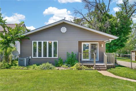 1110 28th Street SE Cedar Rapids IA 52403