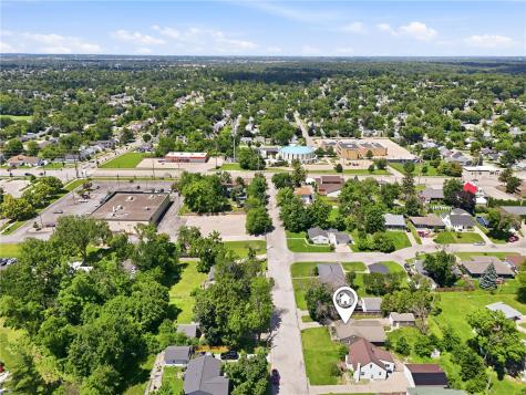 1110 28th Street SE Cedar Rapids IA 52403