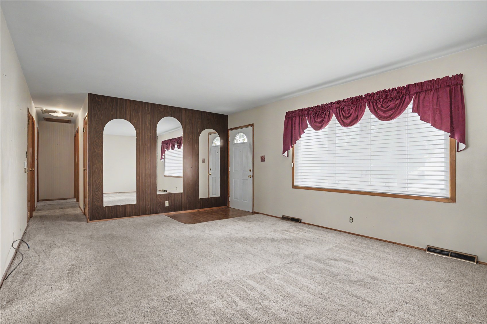 4700 Midway Drive NW Cedar Rapids IA 52405