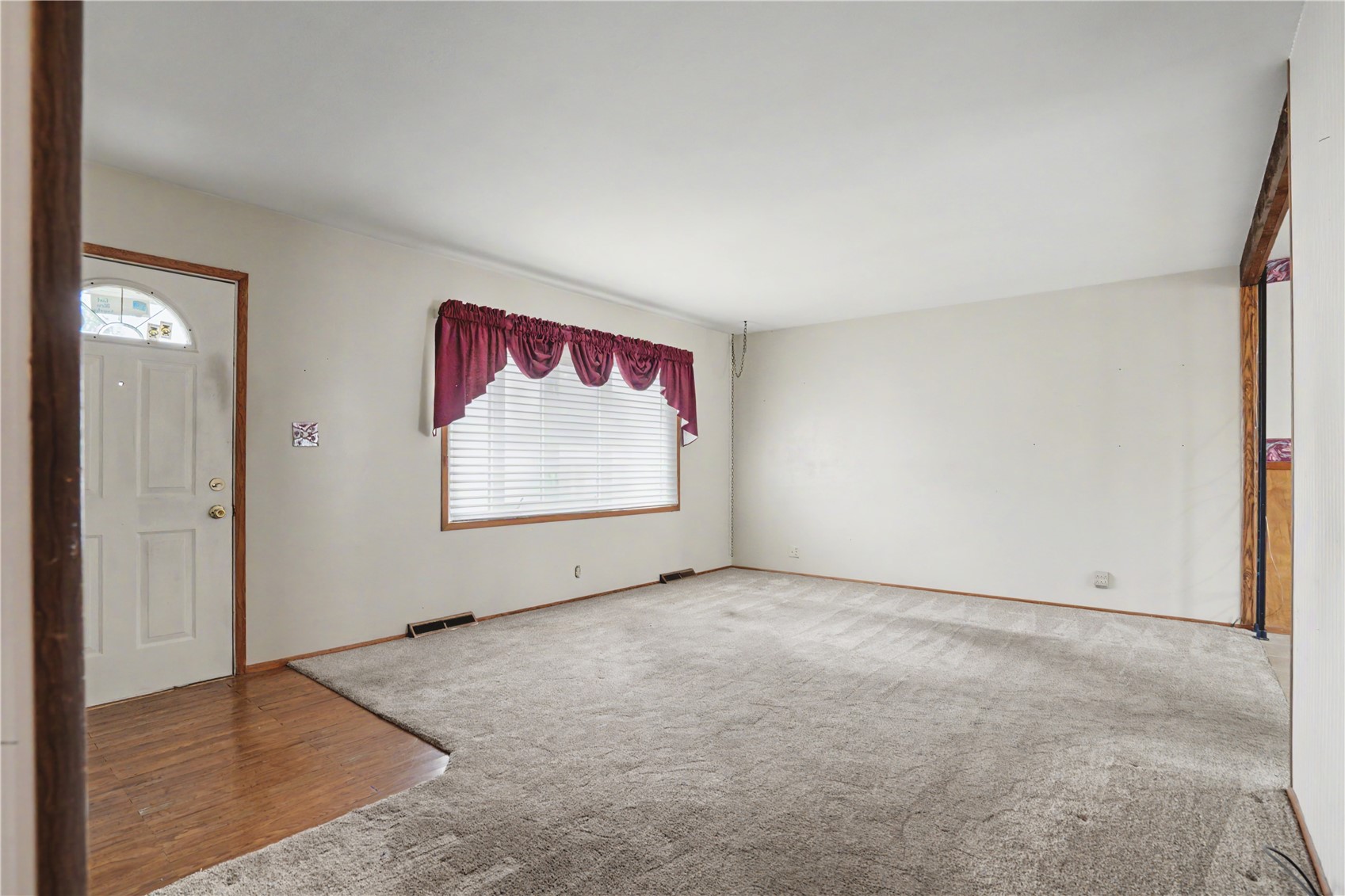 4700 Midway Drive NW Cedar Rapids IA 52405