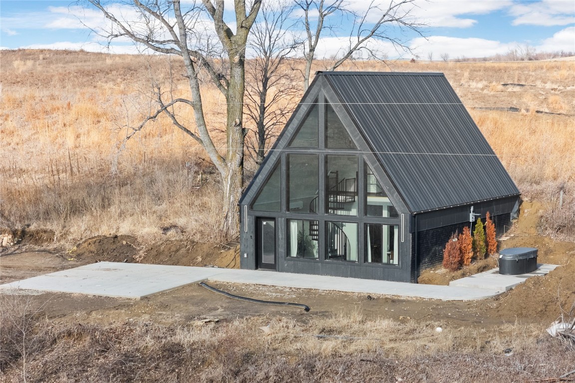 2613 335th Street Chelsea IA 52215