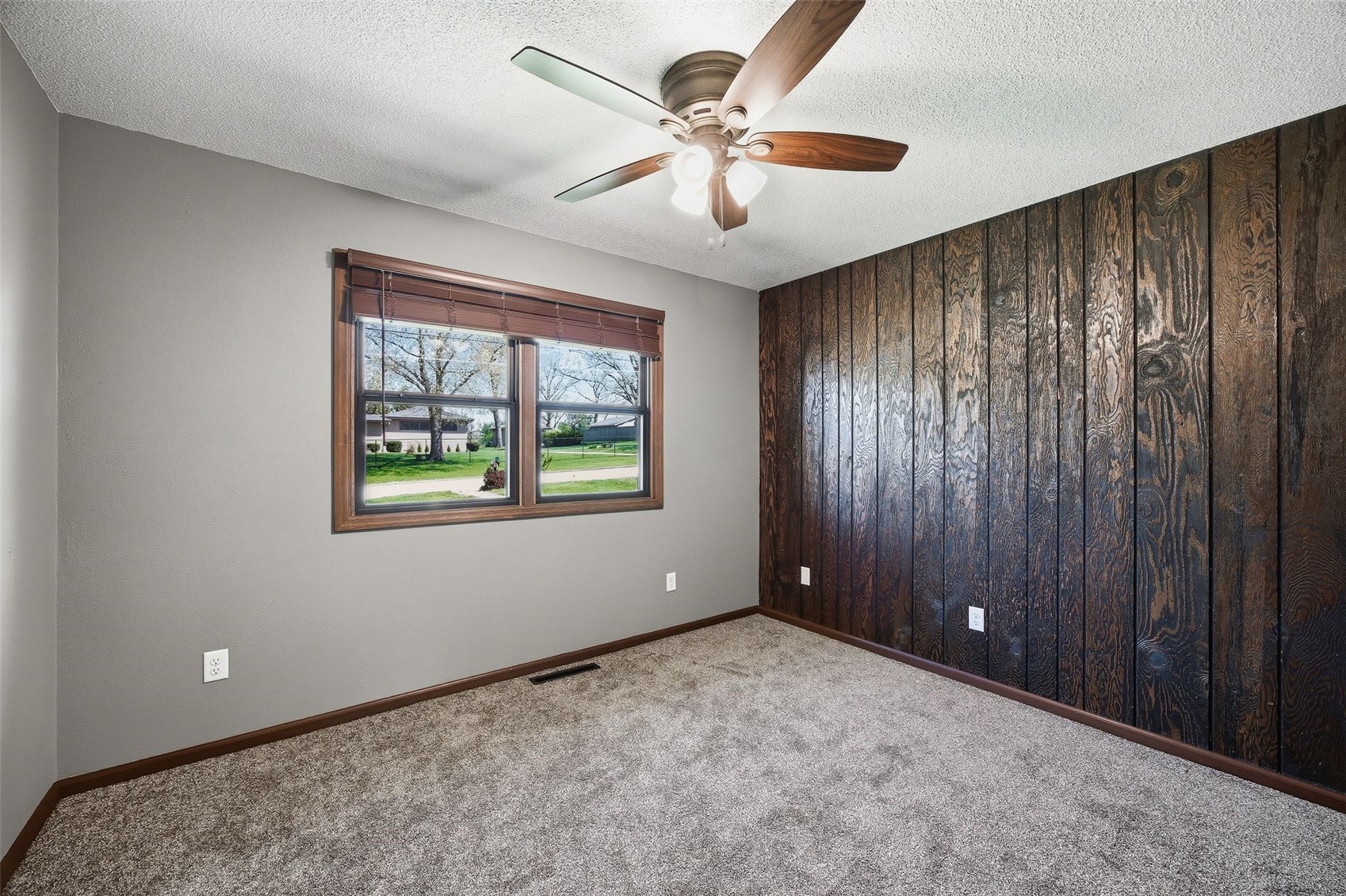 6401 Hickory Boulevard SE Cedar Rapids IA 52403