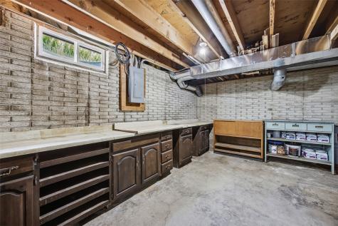 6401 Hickory Boulevard SE Cedar Rapids IA 52403
