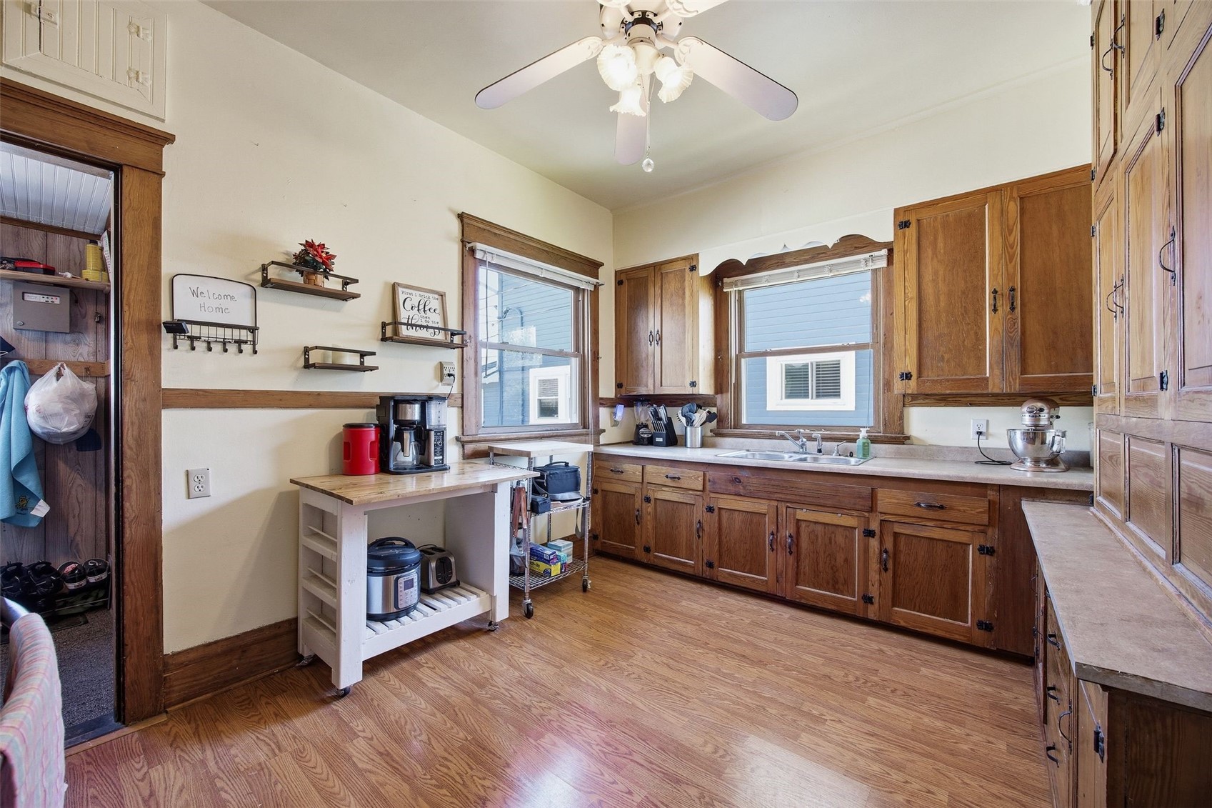 231 Highland Drive NW Cedar Rapids IA 52405