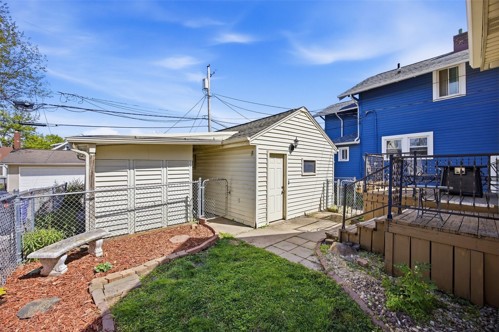 231 Highland Drive NW Cedar Rapids IA 52405