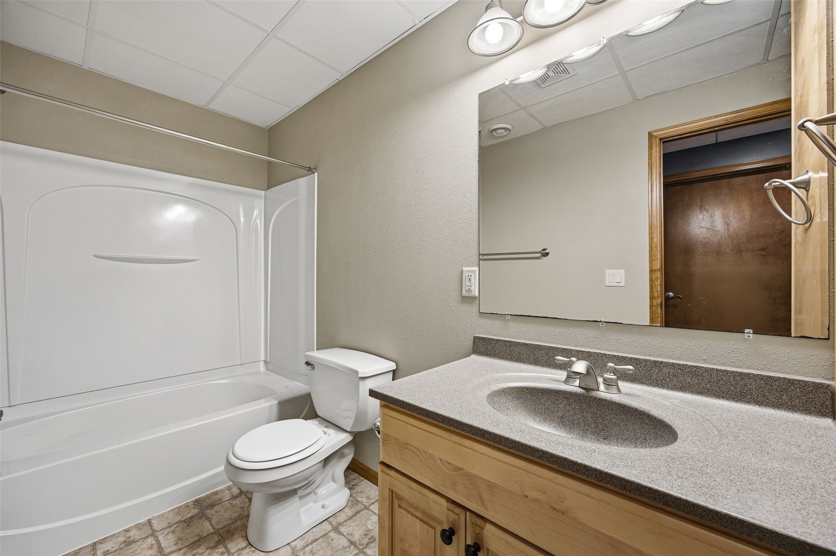 2460 Prairie Hill Drive Marion IA 52302
