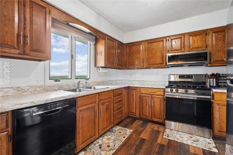 6671 18th Avenue Keystone IA 52249