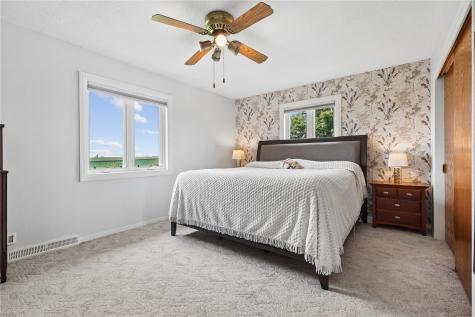 6671 18th Avenue Keystone IA 52249