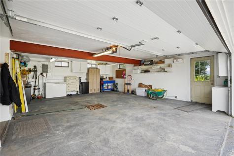 6671 18th Avenue Keystone IA 52249