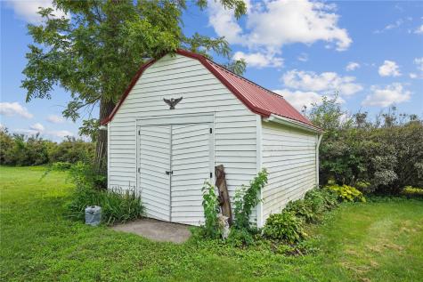 6671 18th Avenue Keystone IA 52249