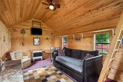 6671 18th Avenue Keystone IA 52249