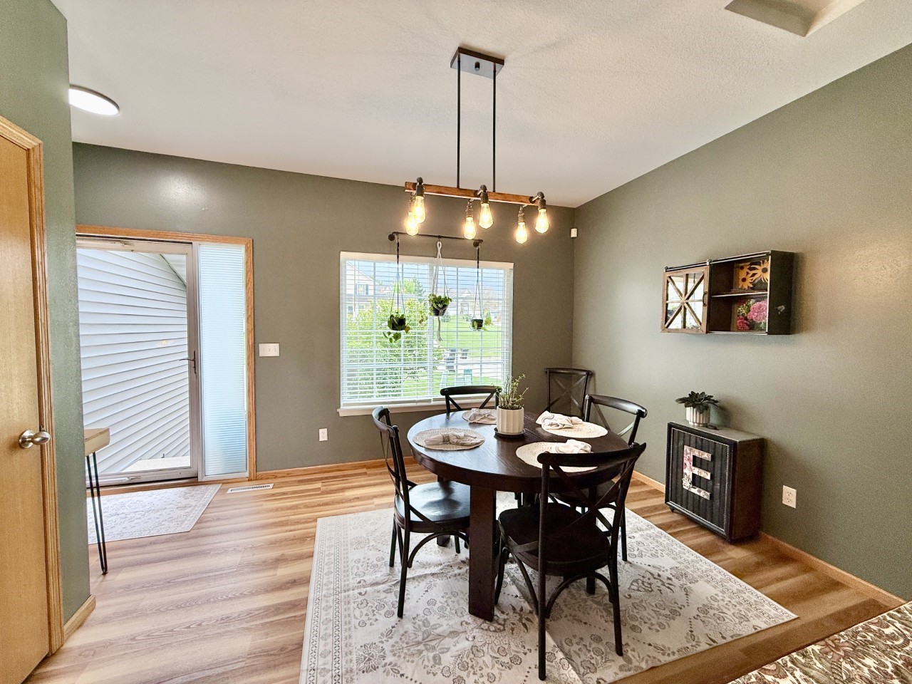 1431 Woolridge Drive Coralville IA 52241