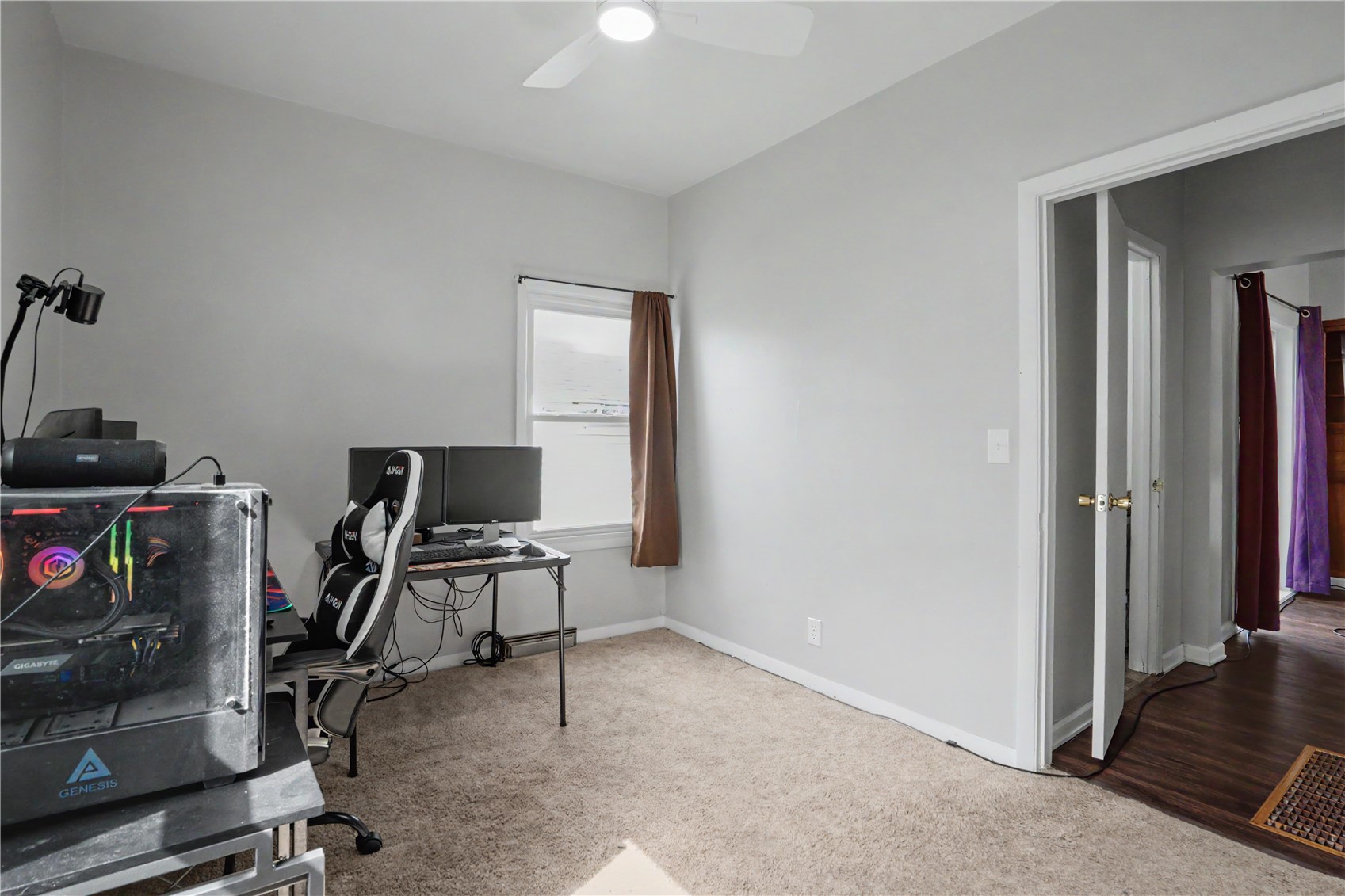 203 Roosevelt Street Alburnett IA 52202