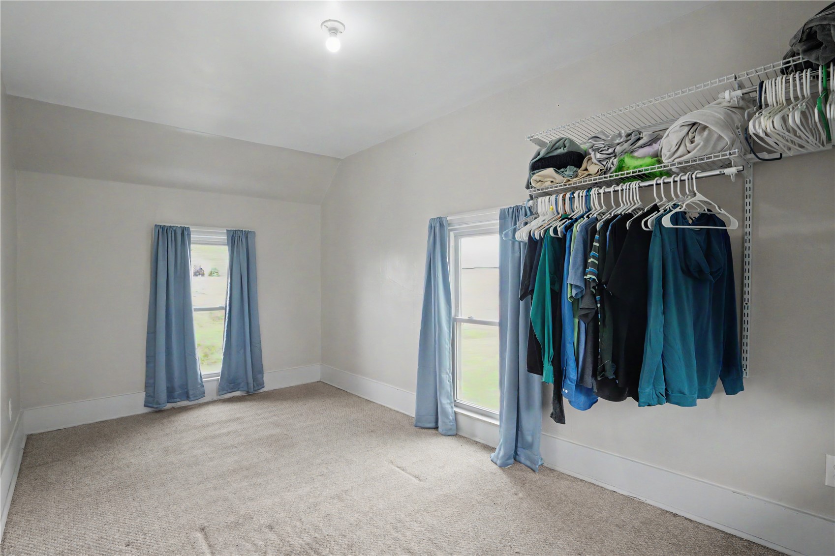 203 Roosevelt Street Alburnett IA 52202