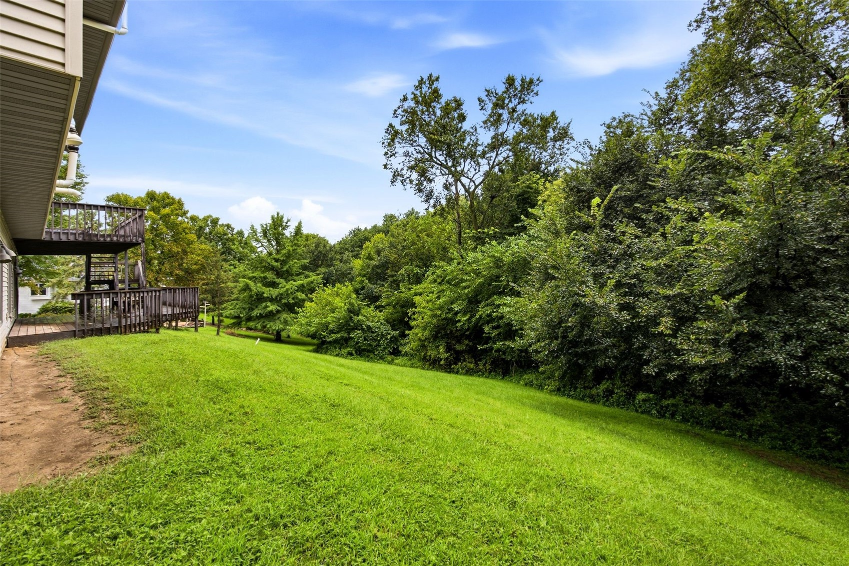 2792 Holly Court NW Swisher IA 52238