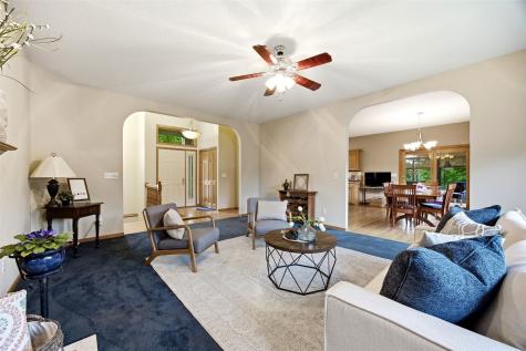 2792 Holly Court NW Swisher IA 52238