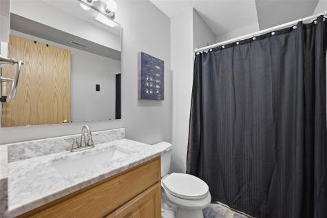 407 Wildflower Drive Fairfax IA 52228