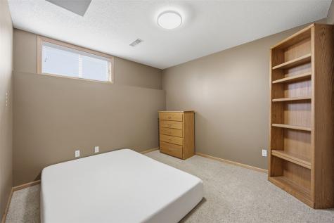 407 Wildflower Drive Fairfax IA 52228